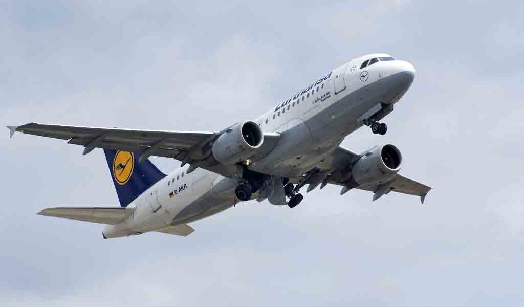 Die Lufthansa-Piloten haben ihren zweiten Streiktag begonnen. Betroffen sind Verbindungen auf Kurz- und Mittelstrecken. Vor Gericht ist die Airline mit ihrem Versuch zunächst gescheitert, den Ausstand noch verbieten zu lassen. Foto: Lufthansa