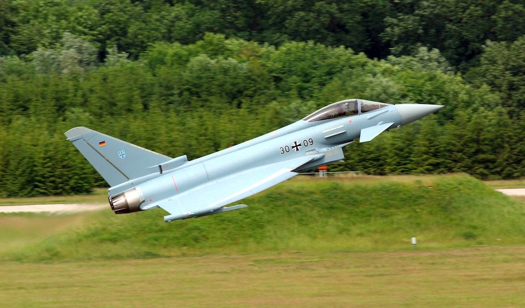 Zwei Jahrzehnte nach dem Start Eurofighter vor harter Landung AERO