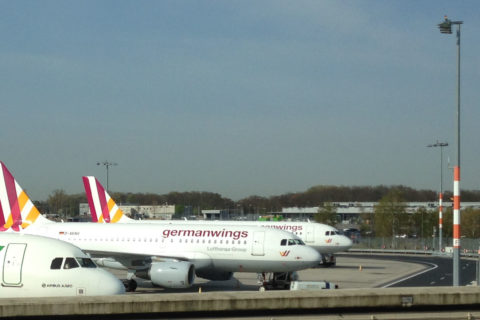 Auch die Germanwings-Flotte steht größtenteils am Boden, wie hier in Köln/Bonn. Foto: Aeroscope