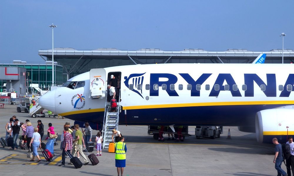 Für Europas größten Billigflieger Ryanair geht es weiter kräftig aufwärts. Bild: Shutterstock