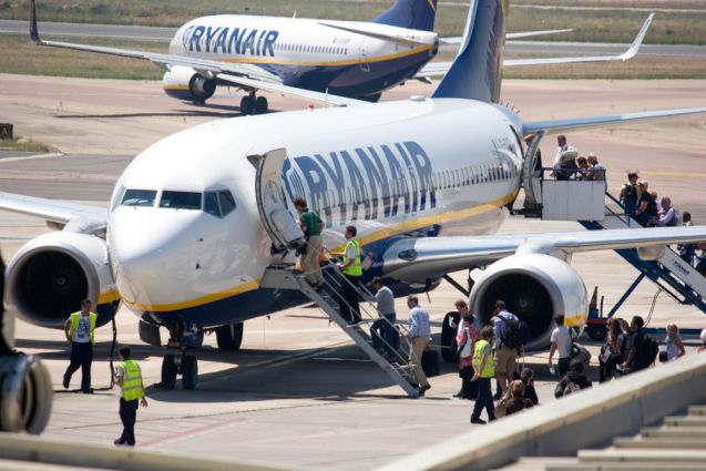 Ryanair fliegt künftig häufiger von Deutschland nach Mallorca - AERO