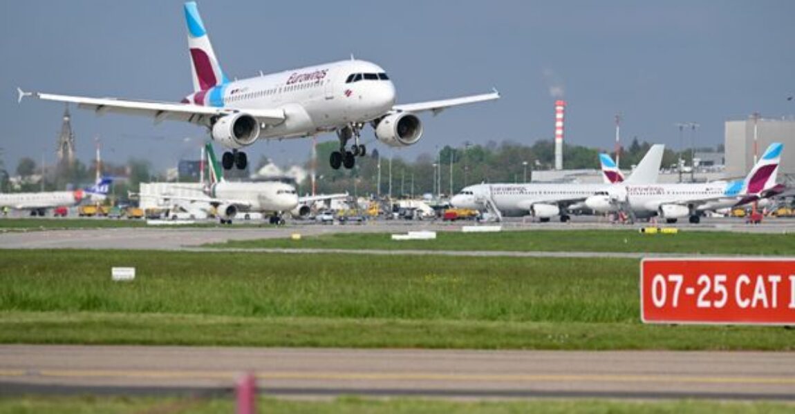 Der Flughafen gibt im Rahmen einer Pressekonferenz seine Geschäftszahlen für das vergangene Jahr bekannt.