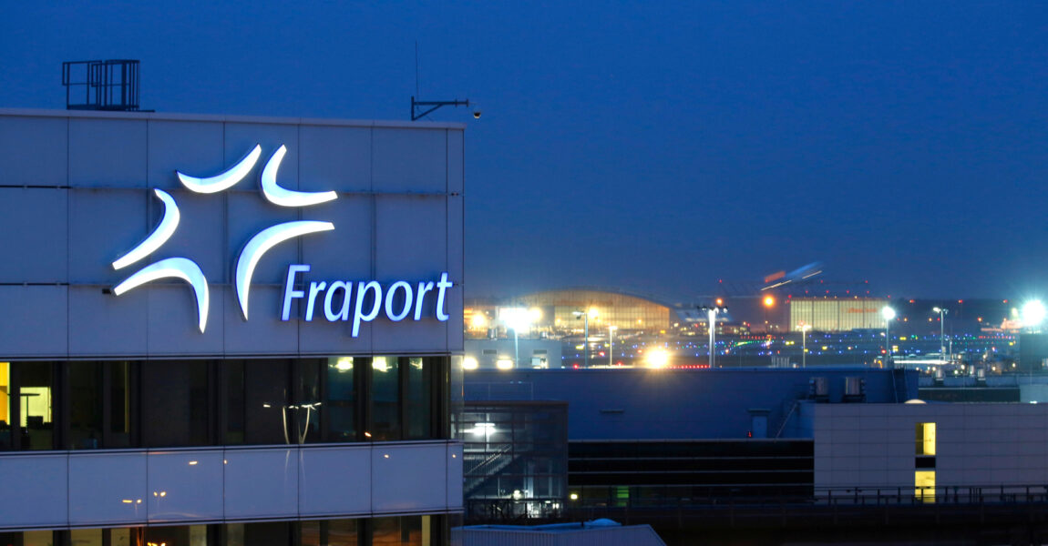 Die Rückkehr der Reiselust hat dem Frankfurter Flughafenbetreiber Fraport im Sommer das lukrativste Quartal seiner Geschichte beschert. 