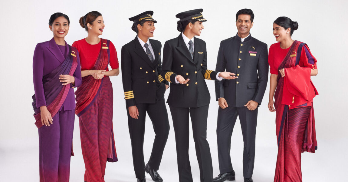 Kabinen- und Cockpitcrews der Air India erhalten neue Uniformen. 