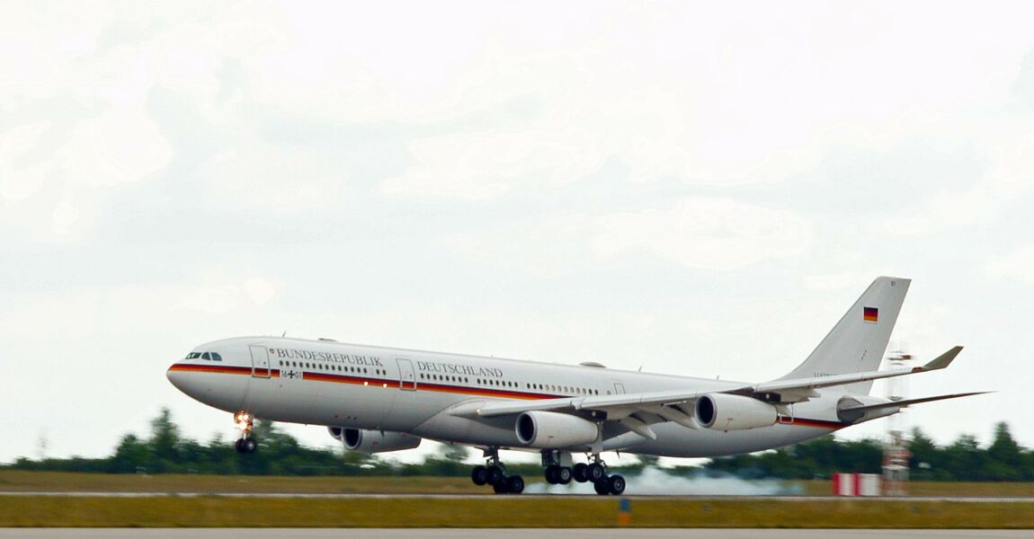 Der ehemalige Regierungsflieger ist auch als Pannen-Airbus bekannt. Nun wird die A340 verkauft, es gibt mehrere Interessenten.