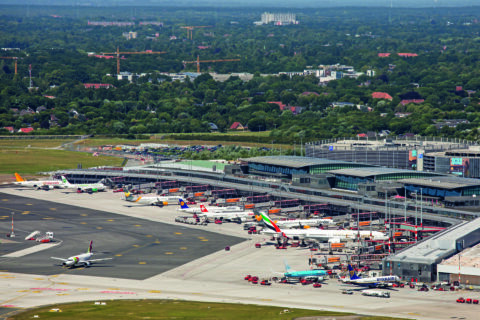 Der Airport in Hamburg liegt relativ zentral.