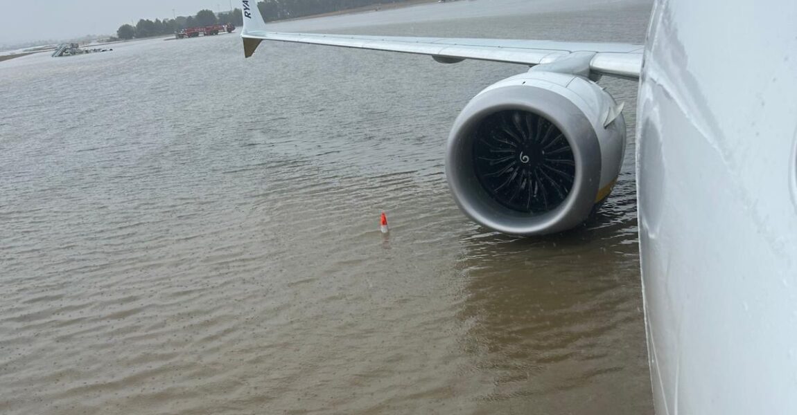 Zeitweise lagen die Maschinen bis zur Turbine im Wasser.