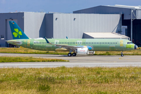 Die Mischlackierung auf dieser fabrikneuen A321XLR begeistert aktuell die Szene der Flugzeugspotter