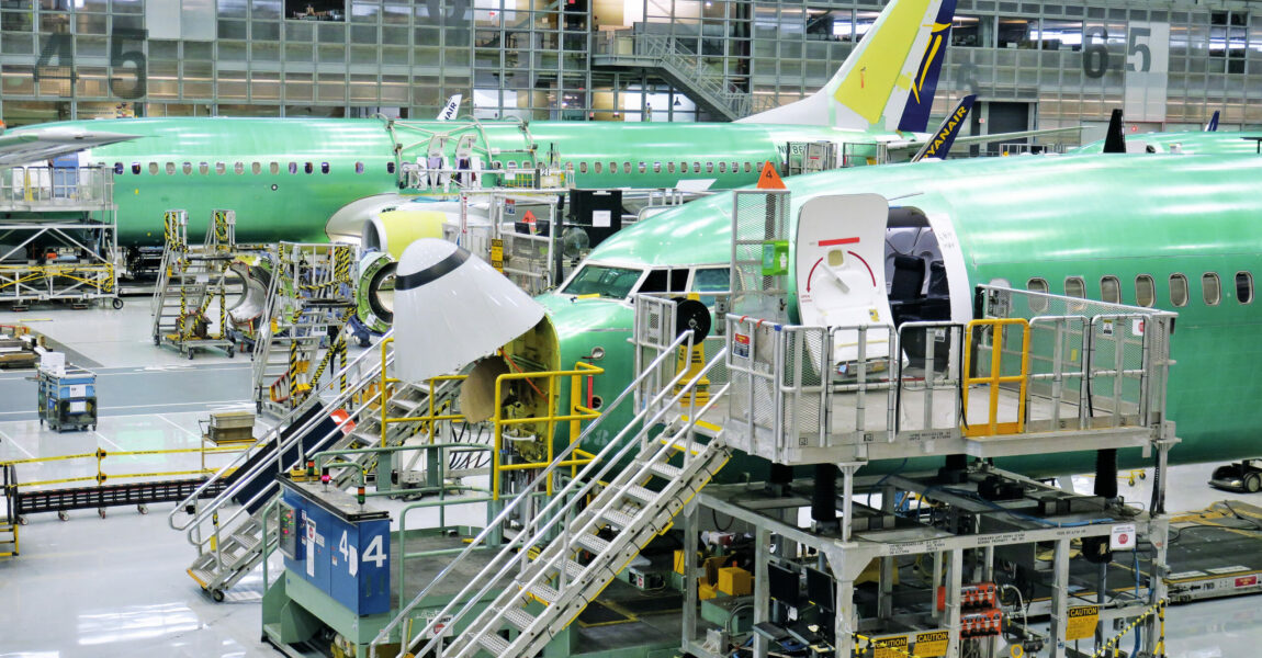 Boeing reagiert auf technische Probleme und holt Spirit AeroSystems zurück ins Unternehmen.