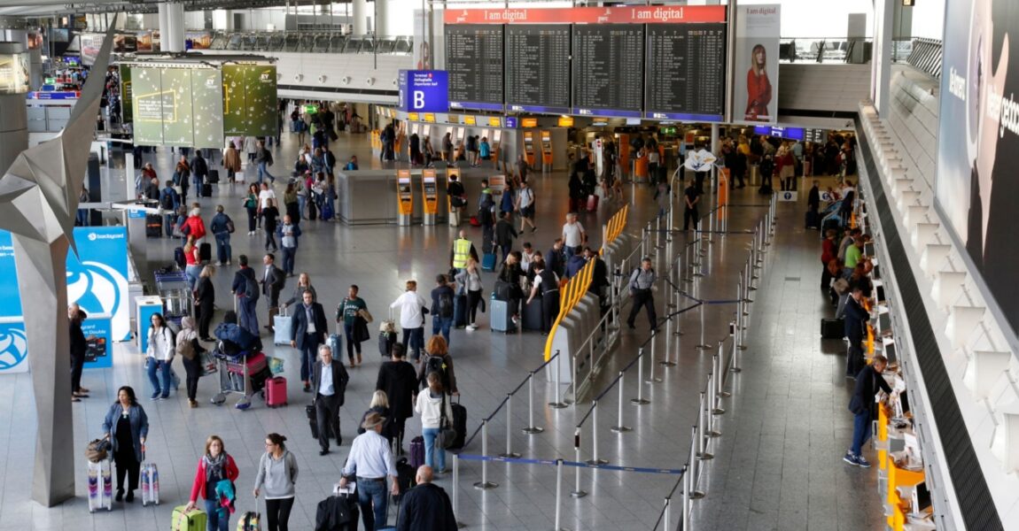 Terminal 1 am Flughafen Frankfurt.