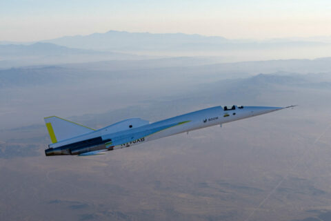 XB-1, das Demonstrationsflugzeug von Boom Supersonic startete zu seinem zweiten Flug. Diesmal wurde auch das Fahrwerk eingefahren. 