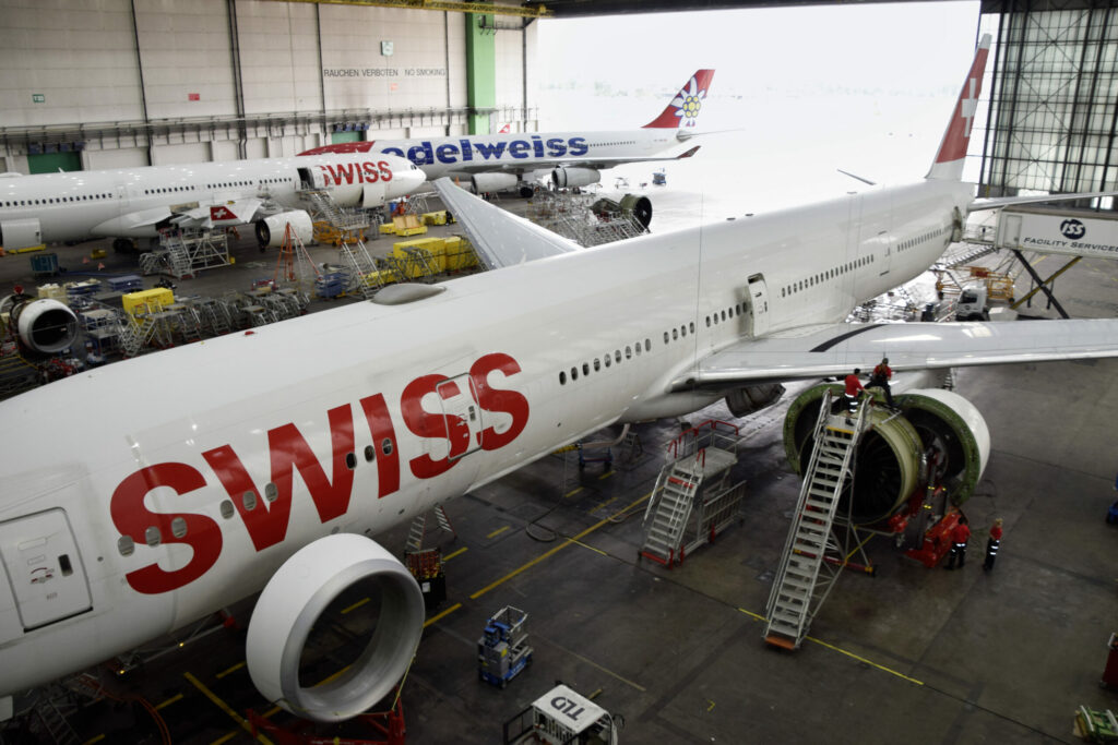 Swiss Technik wartet neben Jets der Swiss auch Flugzeuge von Edelweiss Air.