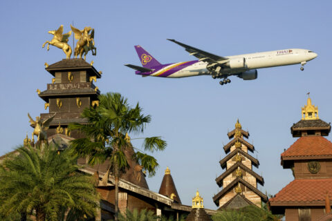 Thai Airways International verbindet inzwi- schen wieder annähernd 60 Ziele mit ihrem Hub in Bangkok.