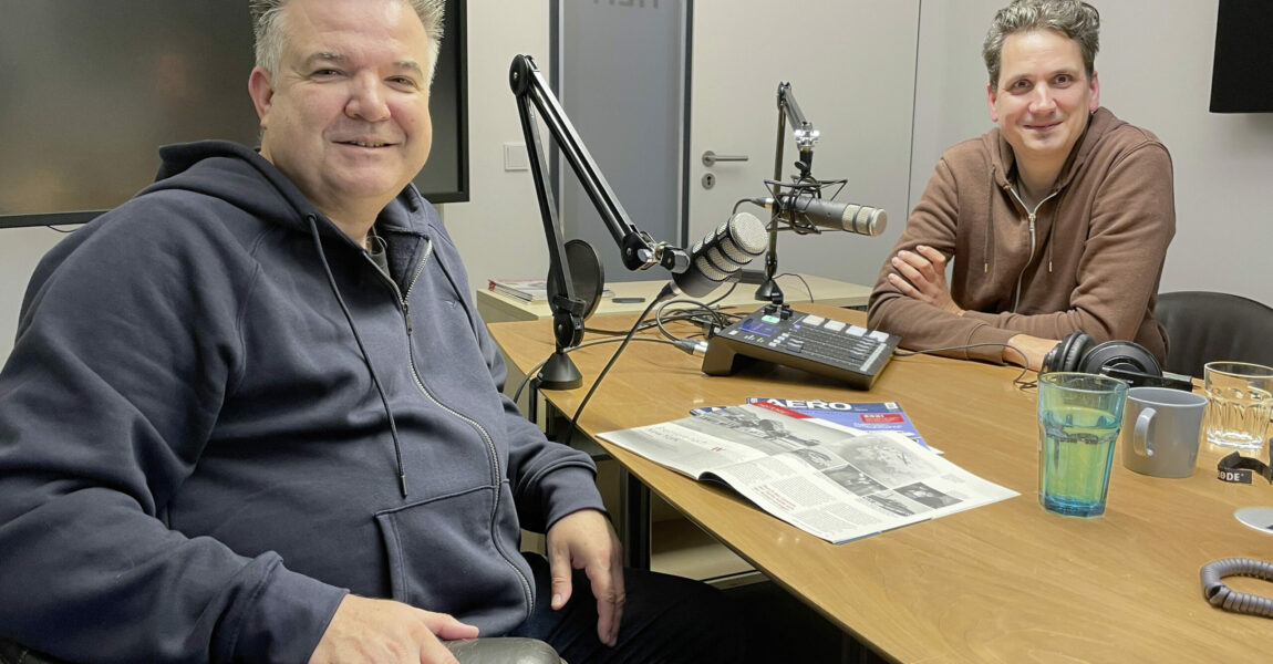 AERO-INTERNATIONAL-Redakteur Wolfgang Borgmann (links) und der Designer des Magazins, Matthew Lee Wolter, sind Redakteure und Stimmen des neuen Podcast AERO HISTORY