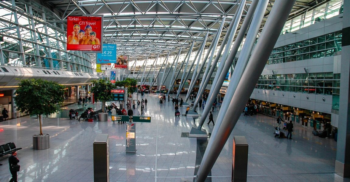 Der Flughafen Düsseldorf gehört zu den 10 besten Flughäfen in Europa.