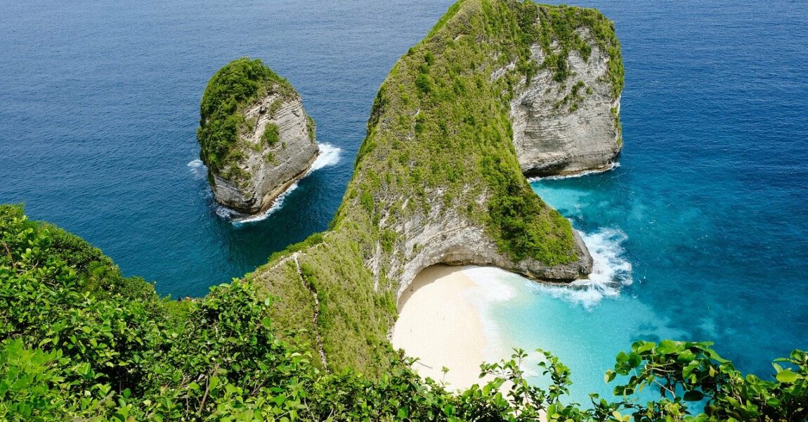 Aktuell finden kaum Flüge von und nach Bali statt. Grund ist ein Vulkanausbruch auf der Insel Flores (Symbolfoto).