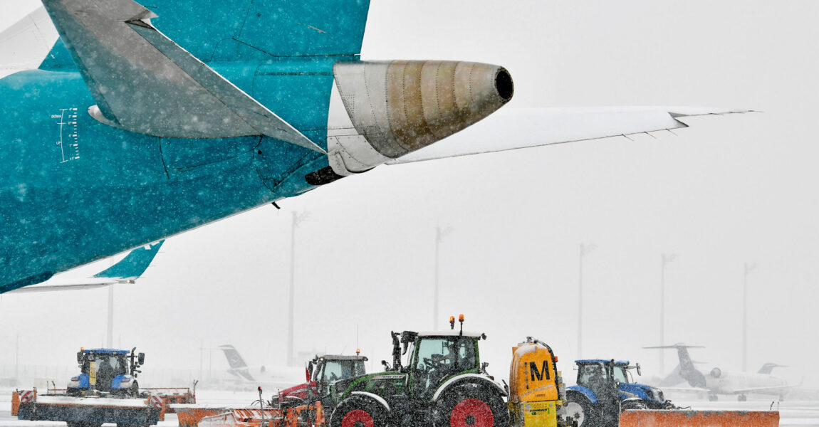 Winterchaos am Flughafen München.