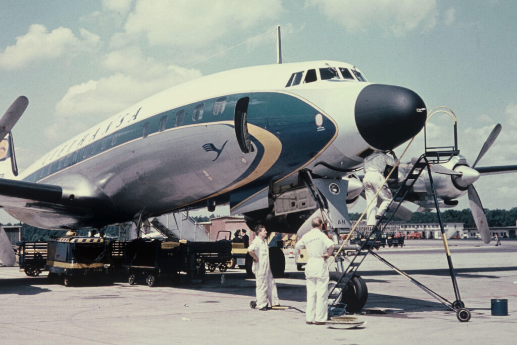 Im Jahr 1957 stieß die Lockheed Super Star zur Lufthansa Flotte.